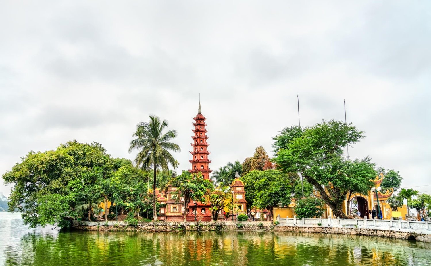 Northern vs. Southern Vietnam: Which Region Suits Your Travel Style?