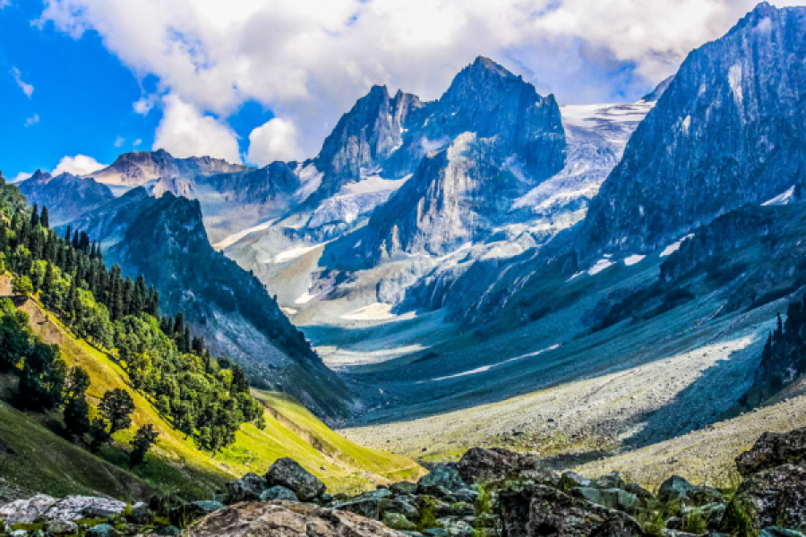 Kashmir Calling – Your Perfect Mountain Escape – 4N 5D